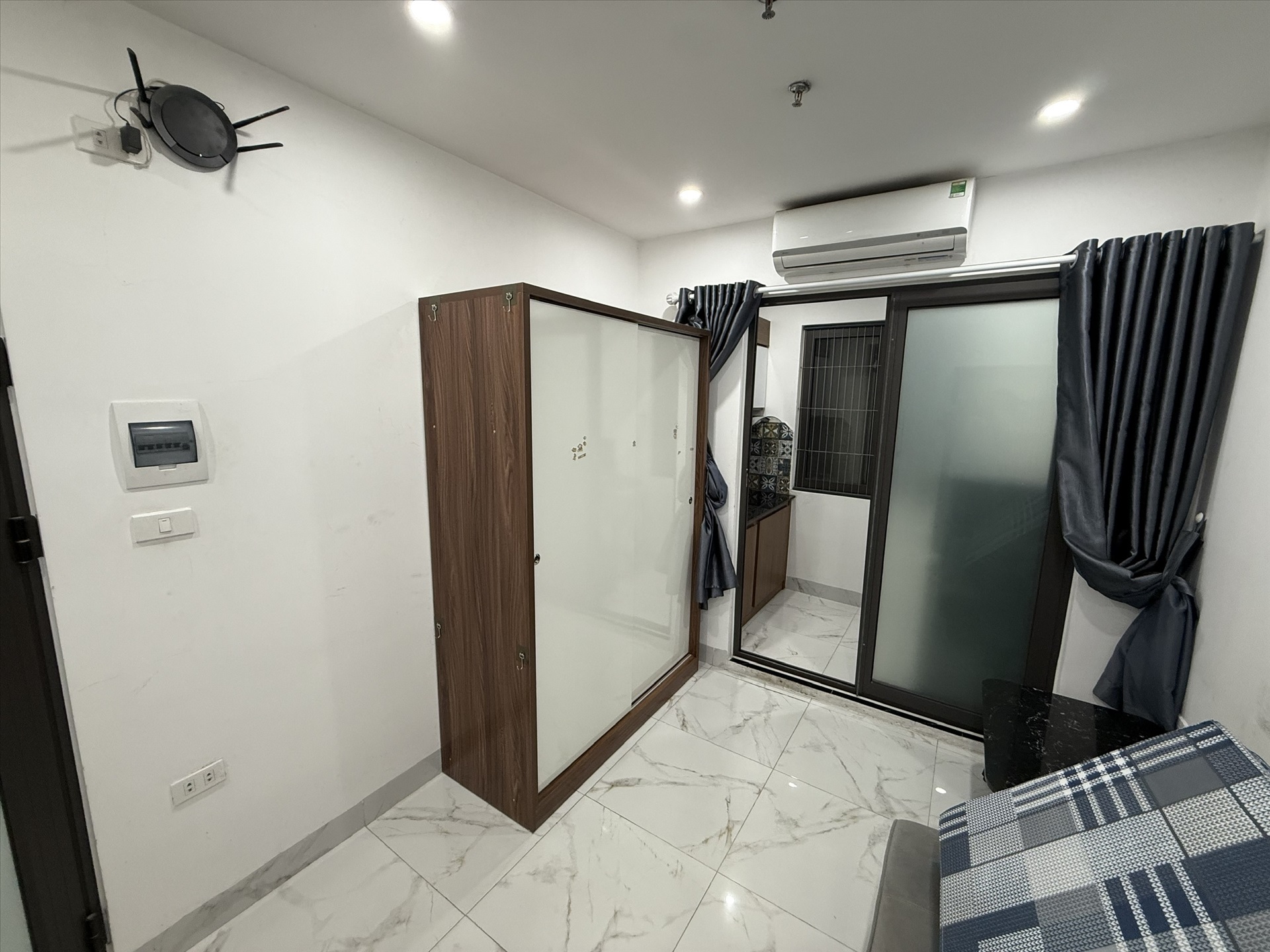 Phòng trọ Studio 25m2 tại NV Home Đồng Me - Nam Từ Liêm - Phòng ngủ