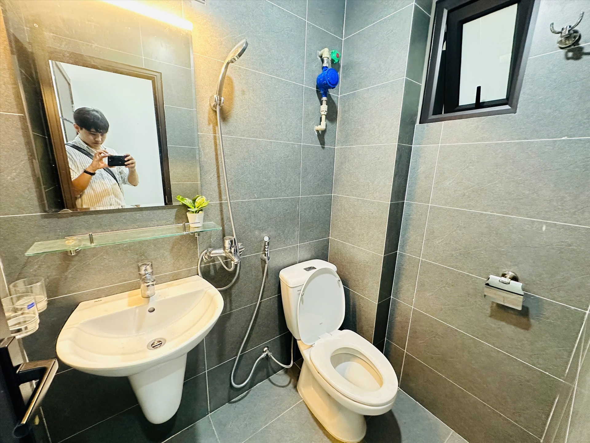 Phòng trọ 2 Phòng ngủ 30m2 tại NV Home B Thái Thịnh - Đống Đa - Phòng tắm