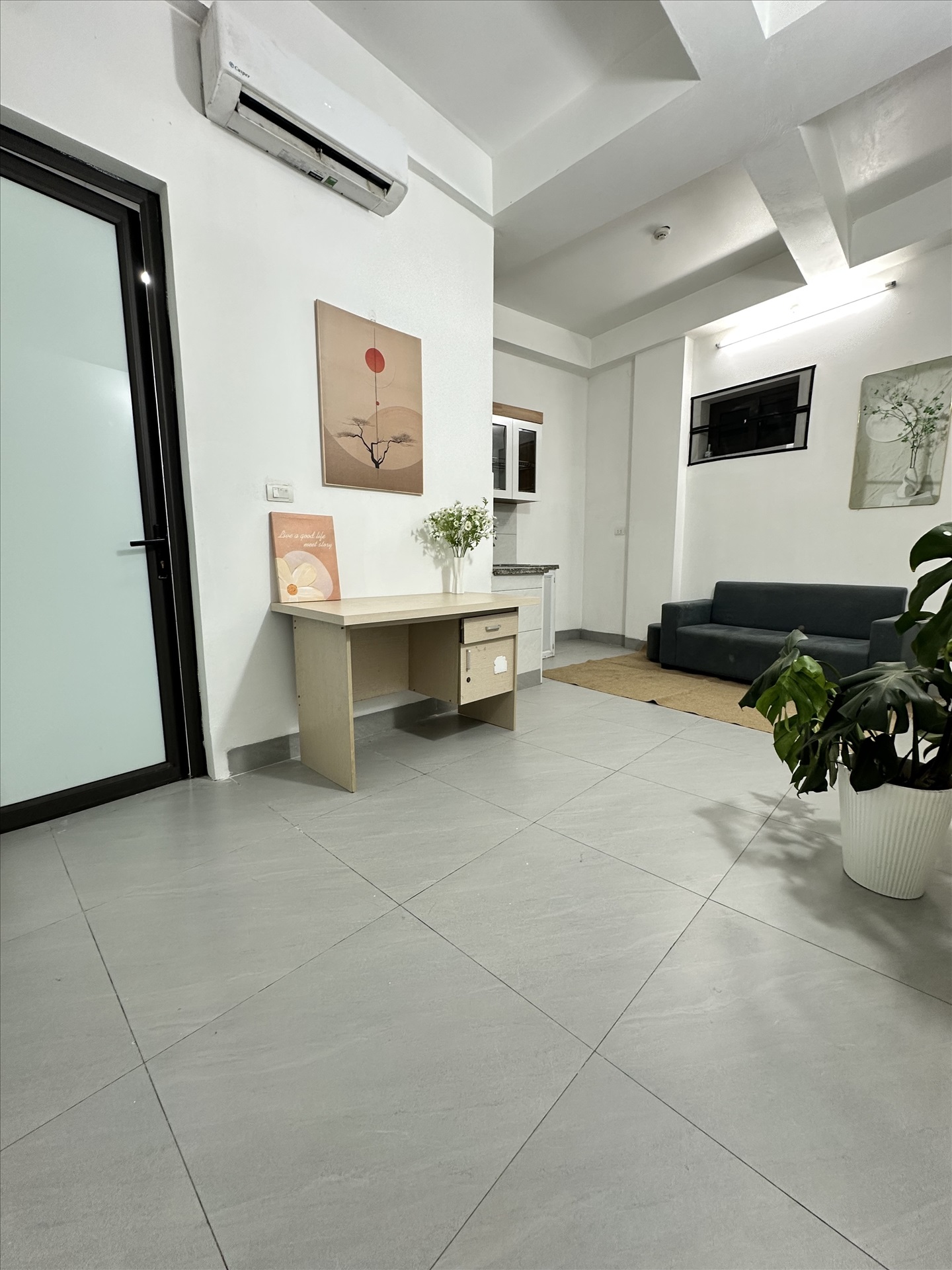 Phòng trọ 2 Phòng ngủ 45m2 tại VNFI House 2 Mỹ Đình - Nam Từ Liêm - Phòng khách