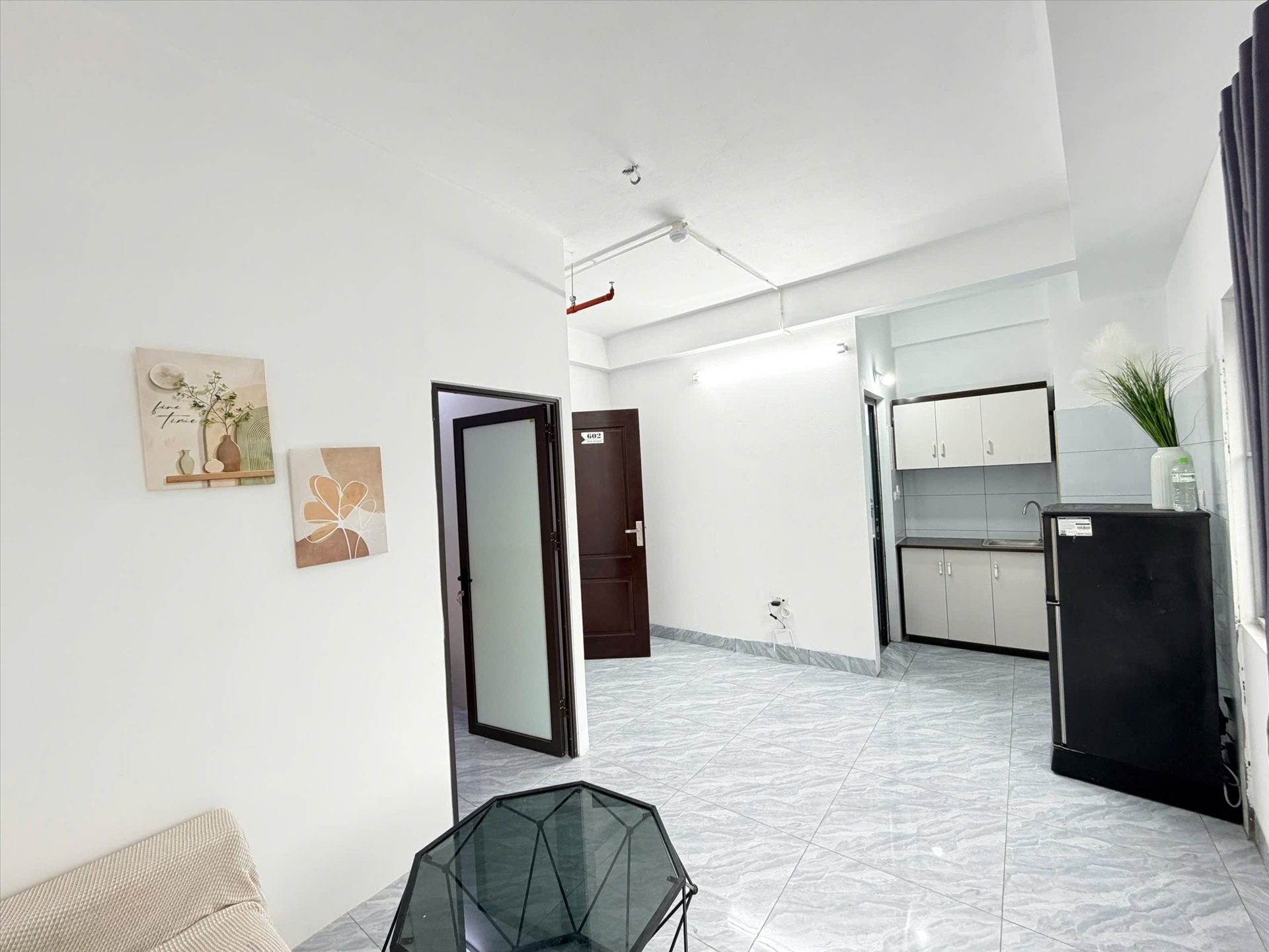 Phòng trọ 1 Phòng ngủ 35m2 tại VNFI House Mễ Trì Thượng  - Nam Từ Liêm - Phòng khách