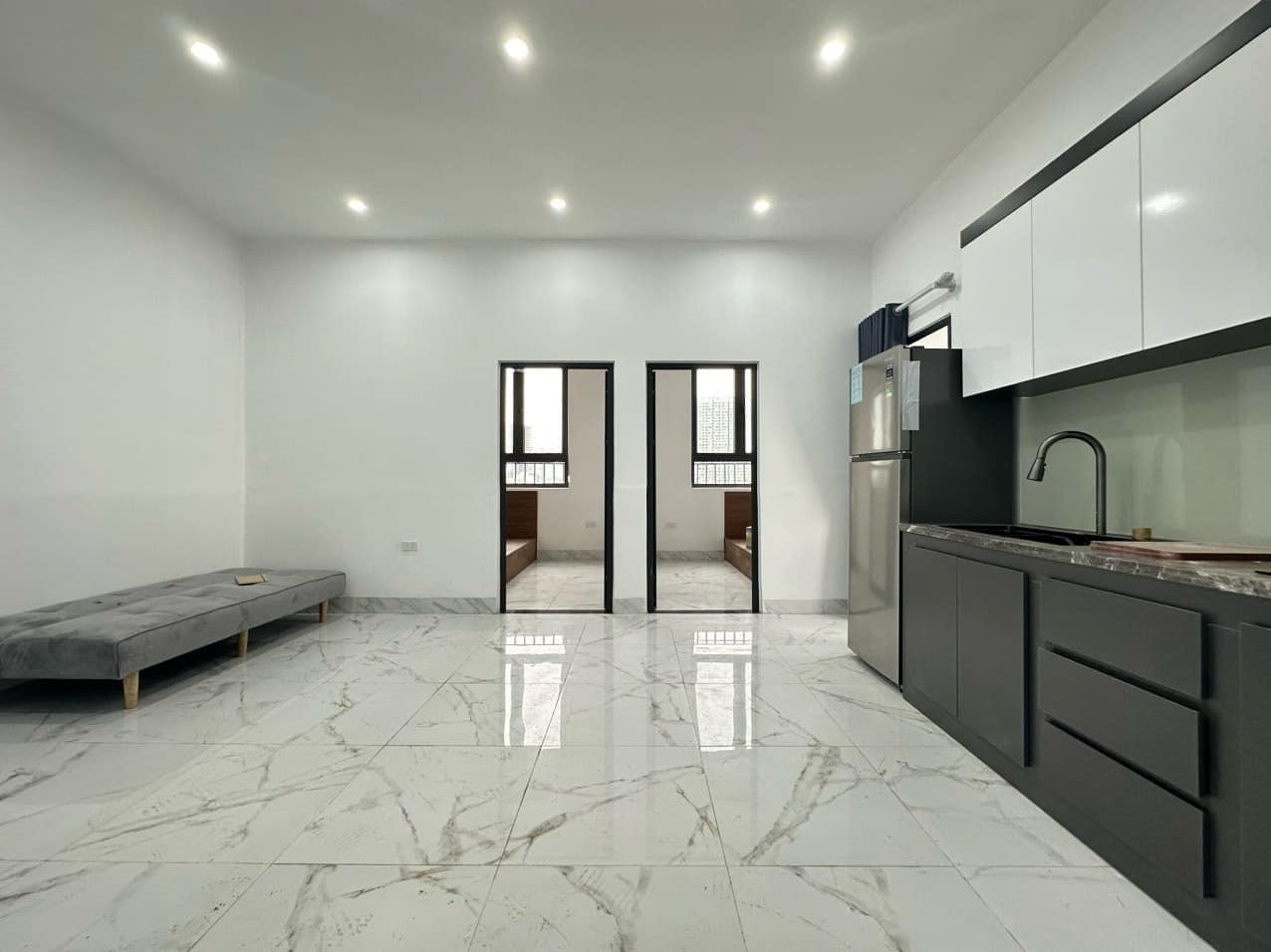 Phòng trọ 2 Phòng ngủ 25m2 tại NV Home Đồng Me - Nam Từ Liêm - Phòng khách