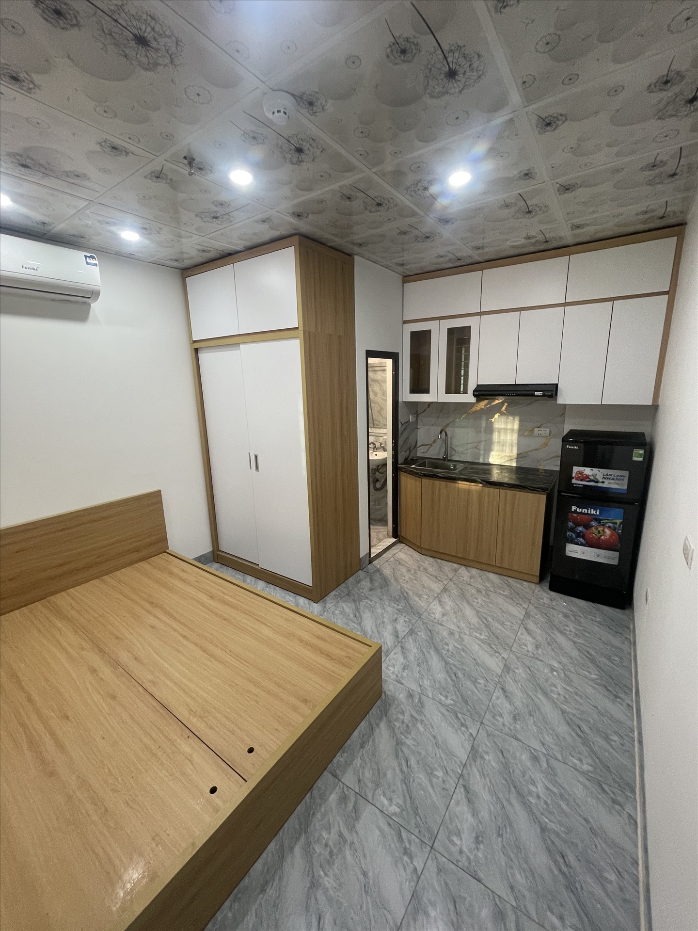 Phòng trọ Studio 25m2 tại LM Land 1 Trung Kính - Cầu Giấy - Phòng ngủ