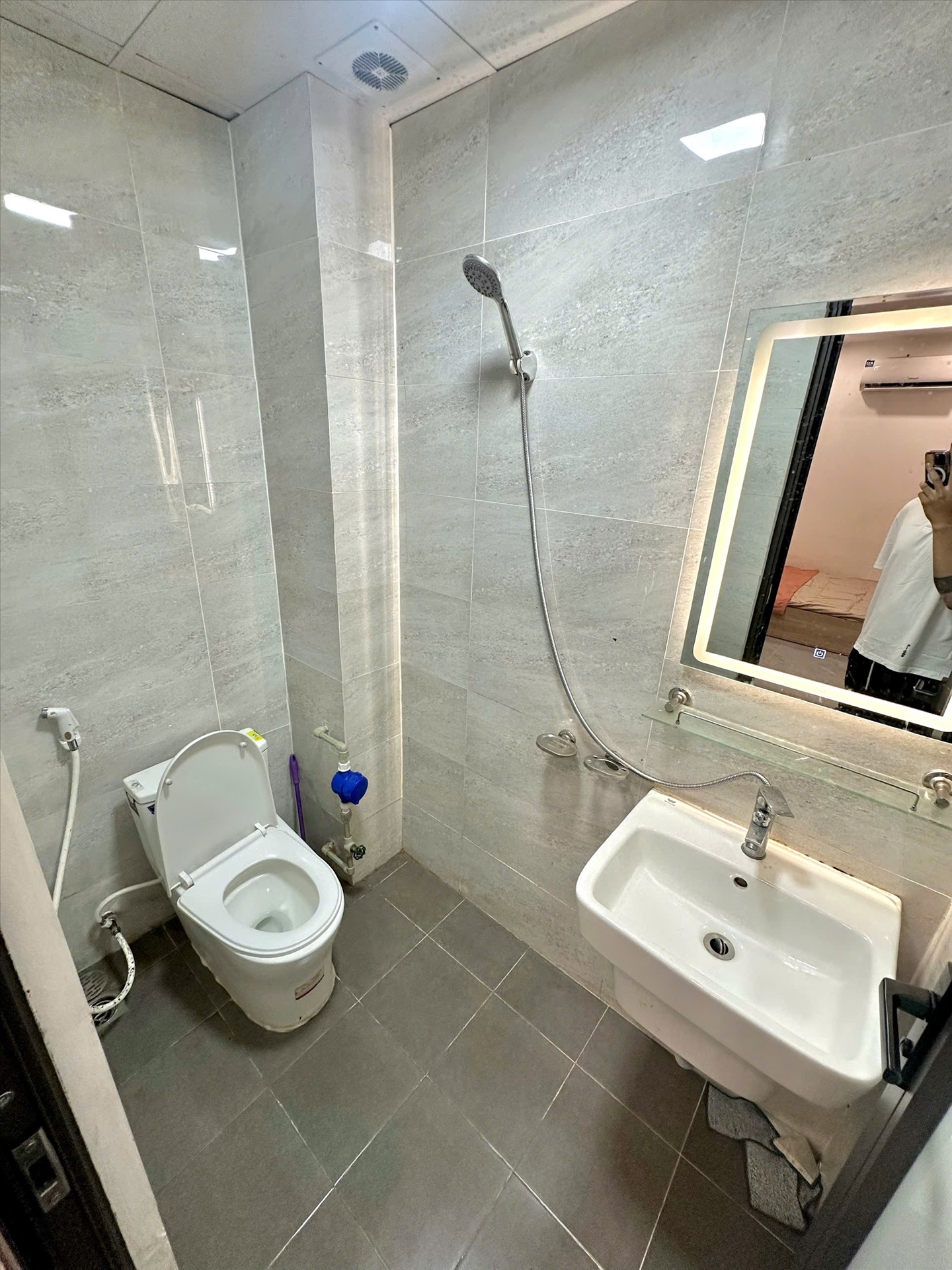 Phòng trọ Studio 18m2 tại Shome Xuân Đỉnh - Bắc Từ Liêm - Phòng tắm