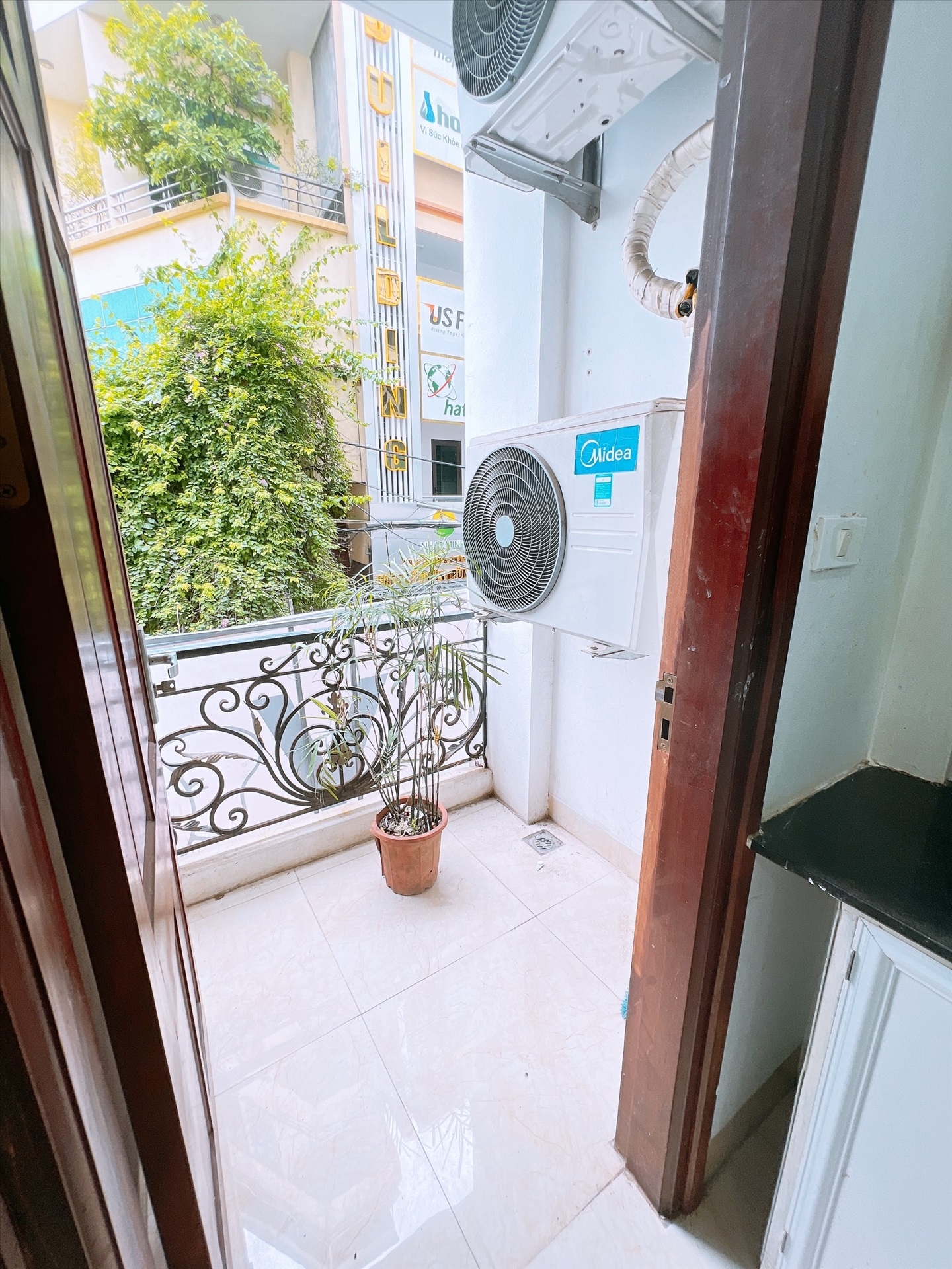 Phòng trọ Studio 27m2 tại HappyHomes Thiên Hiền - Nam Từ Liêm - Ban công