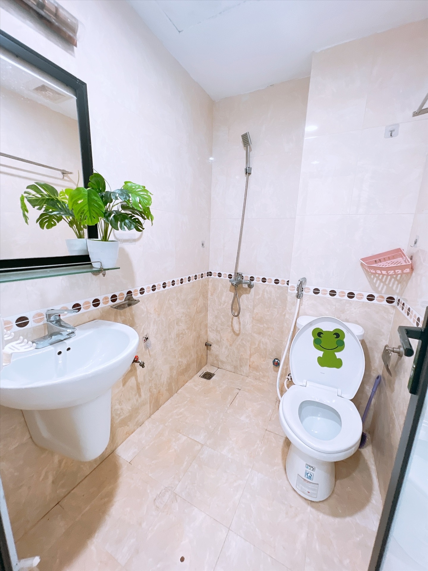 Phòng trọ Studio 27m2 tại HappyHomes Thiên Hiền - Nam Từ Liêm - Phòng tắm