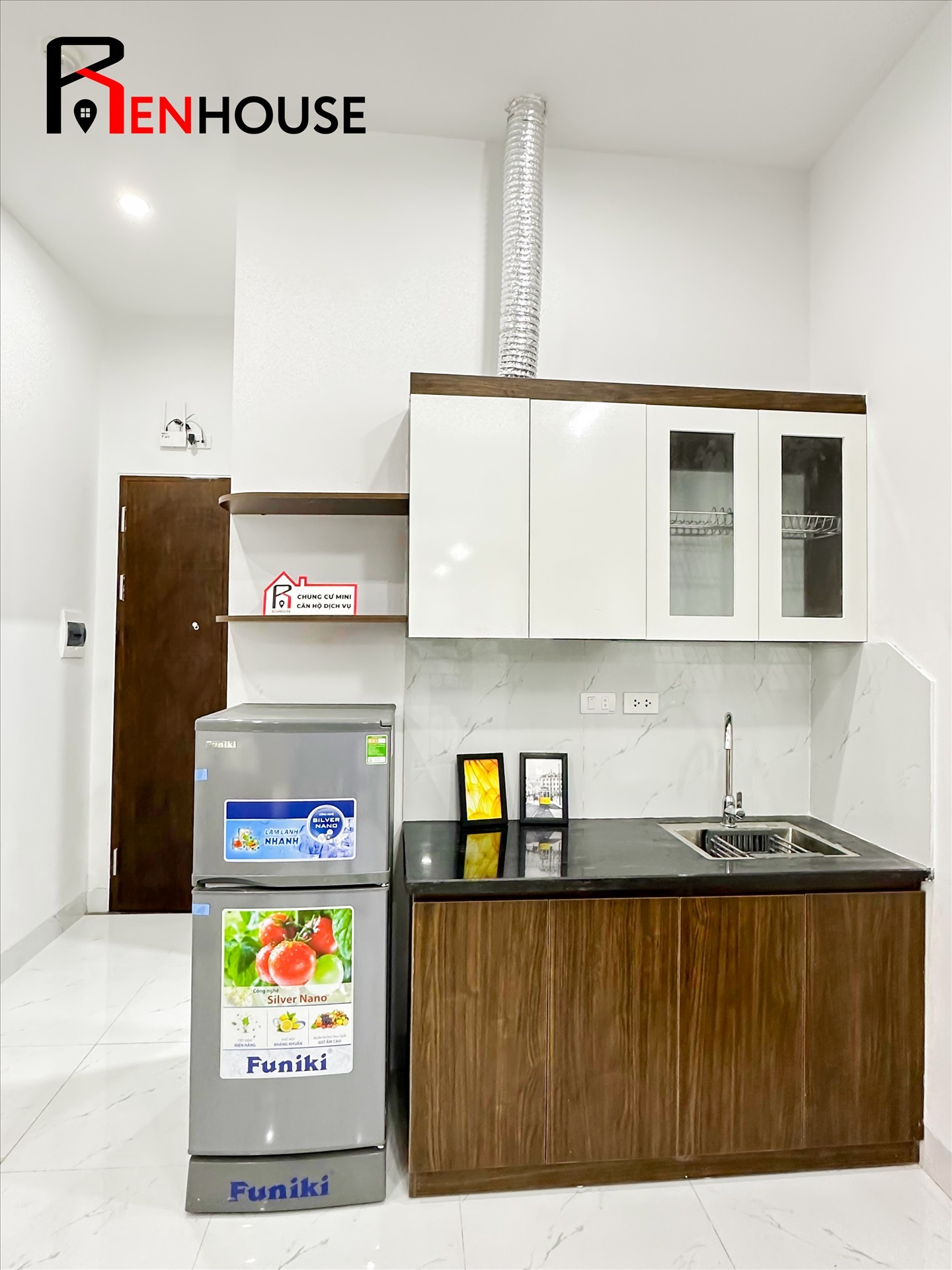 Phòng trọ Duplex 28m2 tại RENHOUSE An Dương Vương - Tây Hồ - Phòng bếp