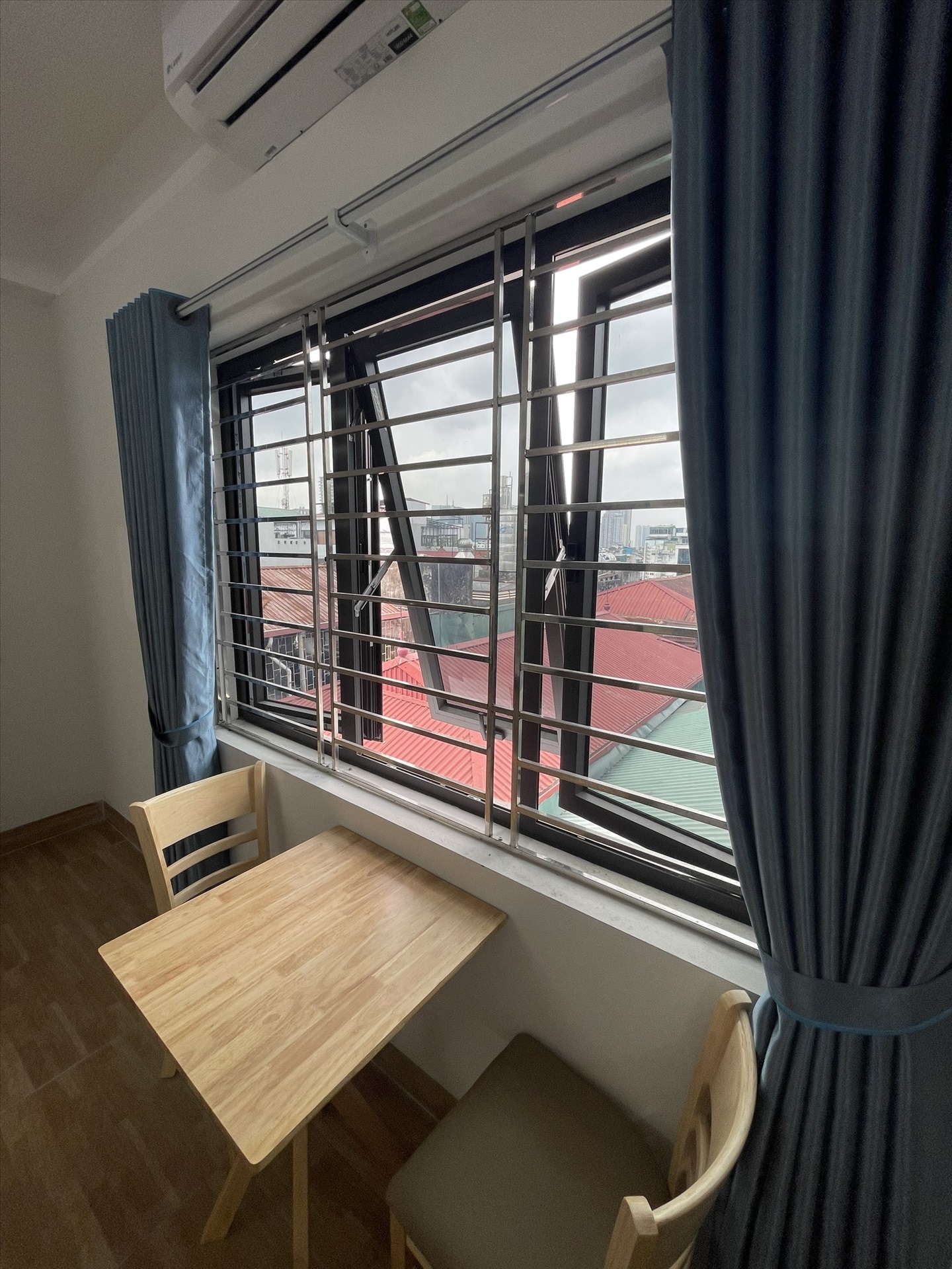 Phòng trọ 1 Phòng ngủ 28m2 tại TT House 4 Đường Láng - Đống Đa - Phòng ngủ