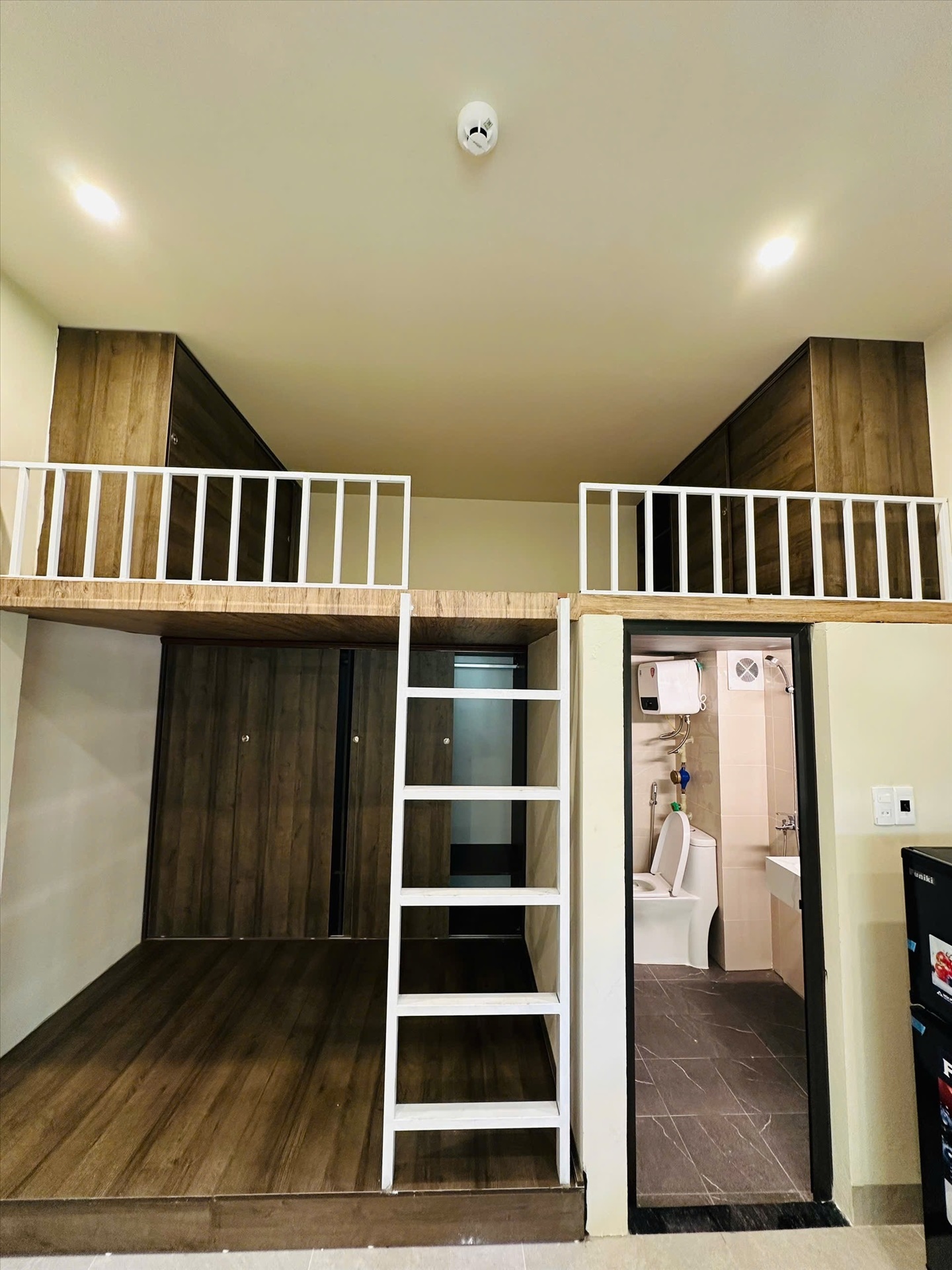 Phòng trọ Duplex 25m2 tại Friends Team Đội Nhân - Ba Đình - Phòng ngủ